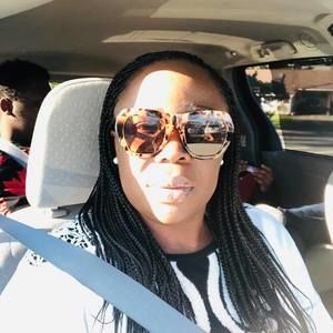 Meet your Posher, Vivian